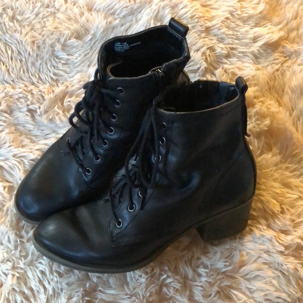 black lace up boots